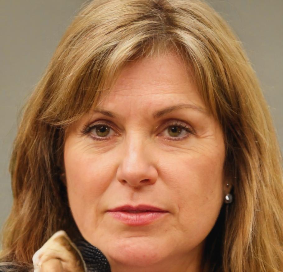 María González, Directora Financiera